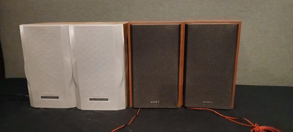 2 set speakers voor weinig, Zo goed als nieuw, Minder dan 60 watt, Front, Rear of Stereo speakers, Ophalen