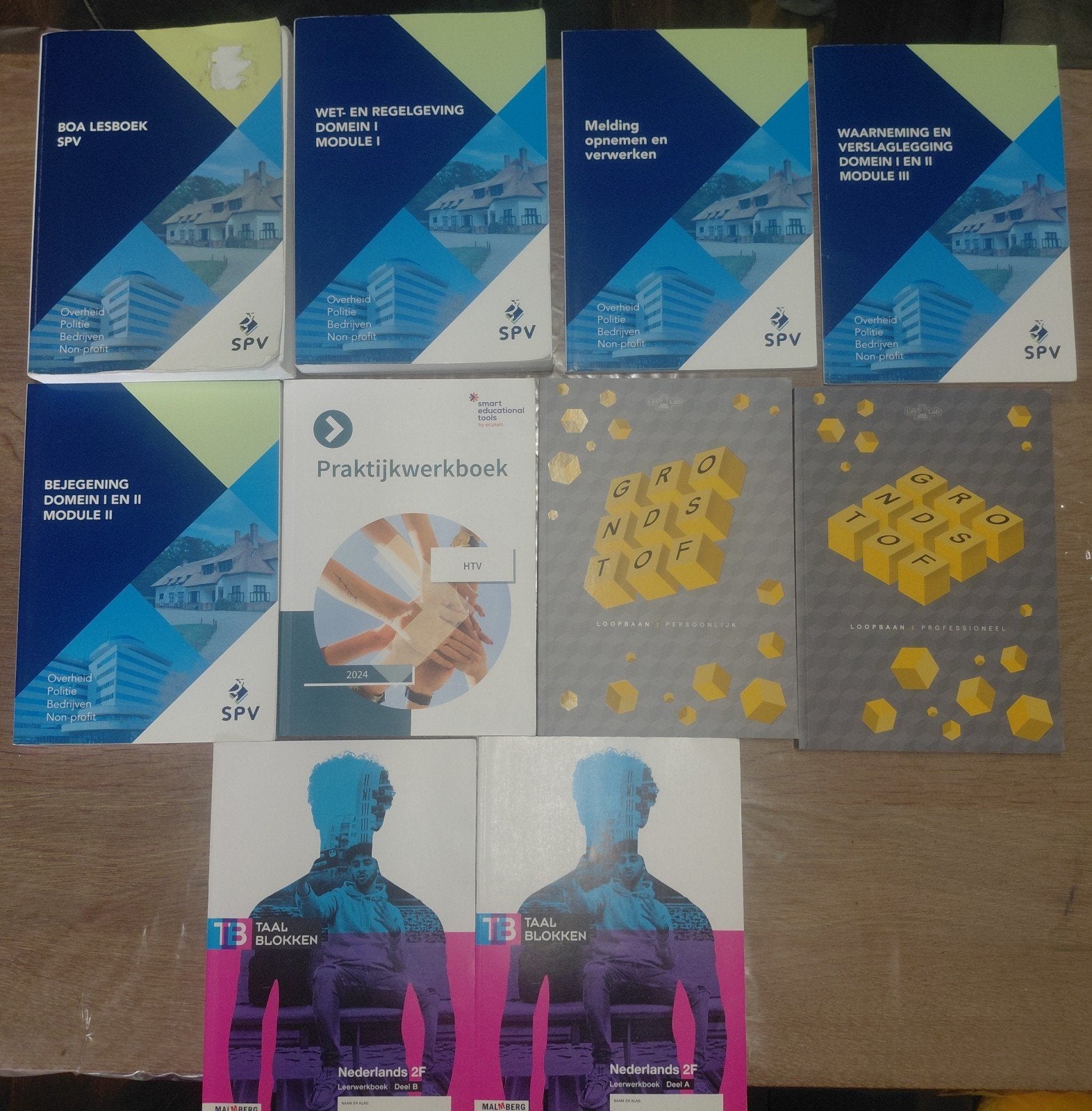 Complete set handhaver toezicht en veiligheid lesboeken