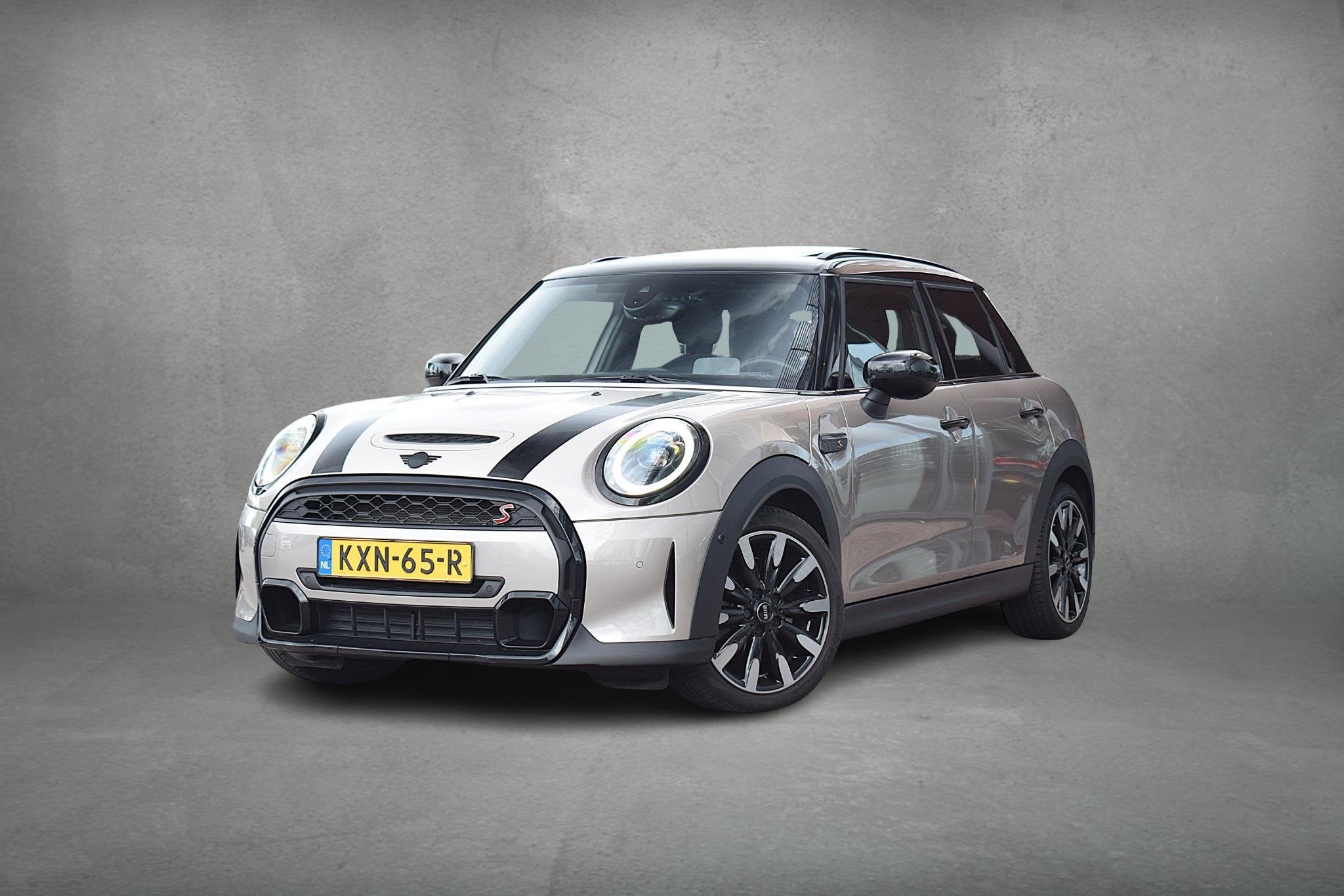 MINI 5-Deurs 2.0 Cooper S MINI Yours | Pano | Leer | H/K | H, Auto's, 1998 cc, Gebruikt, Euro 6, 4 cilinders