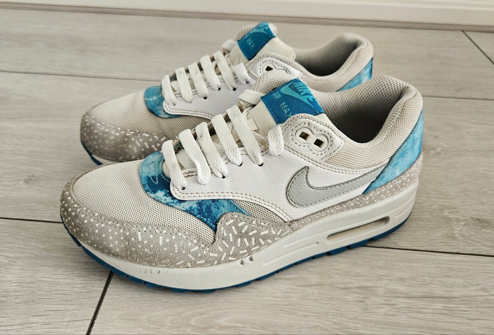 Nike Air Max 1 Print WMNS sneakers in maat 37, Wit, Ophalen of Verzenden, Sneakers of Gympen, Gedragen