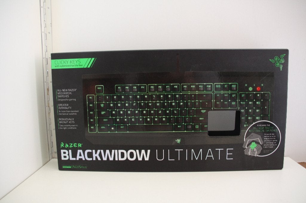 Razer BlackWidow Ultimate Toetsenbord ( met klein defect), Computers en Software, Gebruikt, Ophalen of Verzenden, Razer BlackWidow