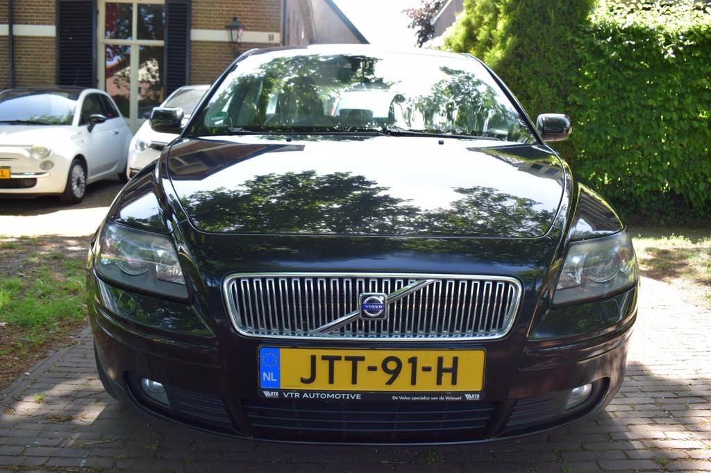 Volvo V50 2.4 Leer/Trekhaak, Auto's, Volvo, Gebruikt, 700 kg, Zwart, 2435 cc