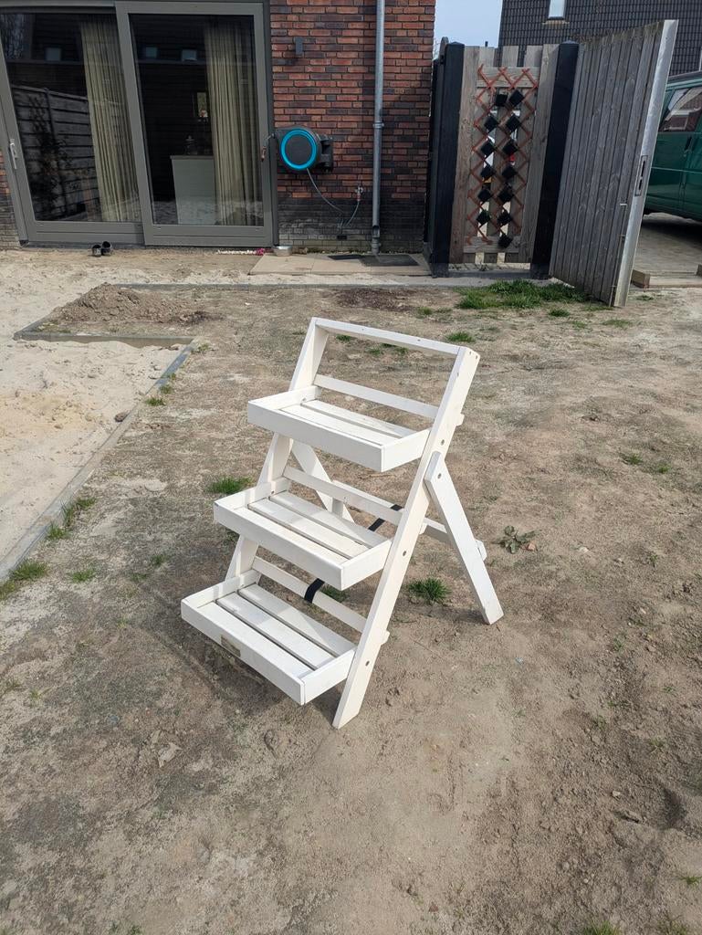 Witte planten etagere met opklapbare plankjes, Huis en Inrichting, Ophalen
