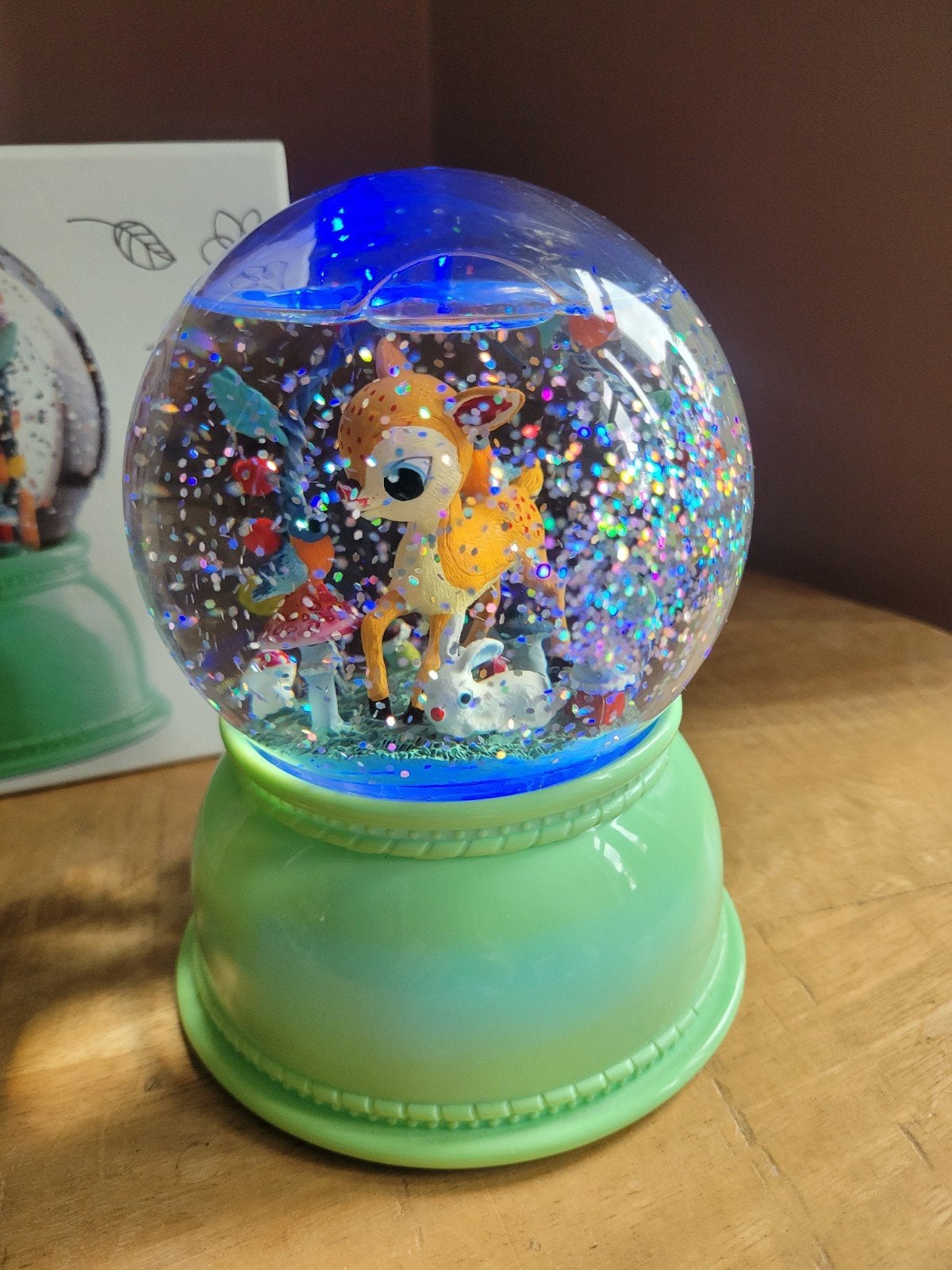 Nachtlampje Bambi Sneeuwbal met glitters op Batterijen, Kinderen en Baby's, Kinderkamer | Inrichting en Decoratie, Ophalen of Verzenden