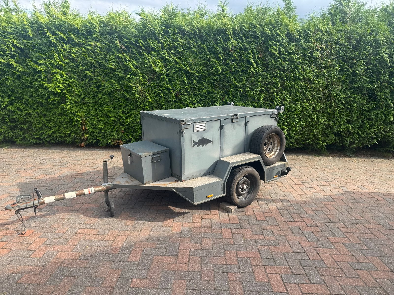 Nette en degelijke aanhangwagen (B rijbewijs), Ophalen, Gebruikt
