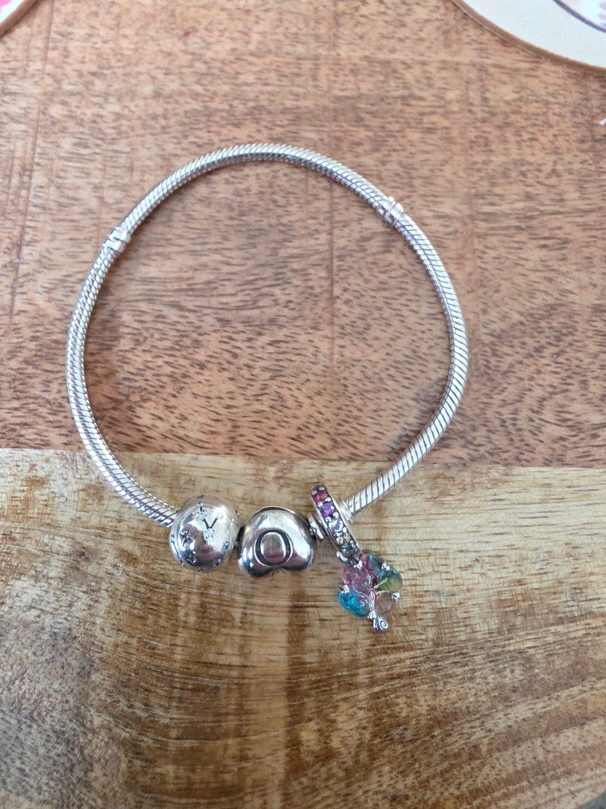 Pandora armband moments hart + 2 bedels zgan, Ophalen of Verzenden, Zo goed als nieuw, Zilver, Zilver