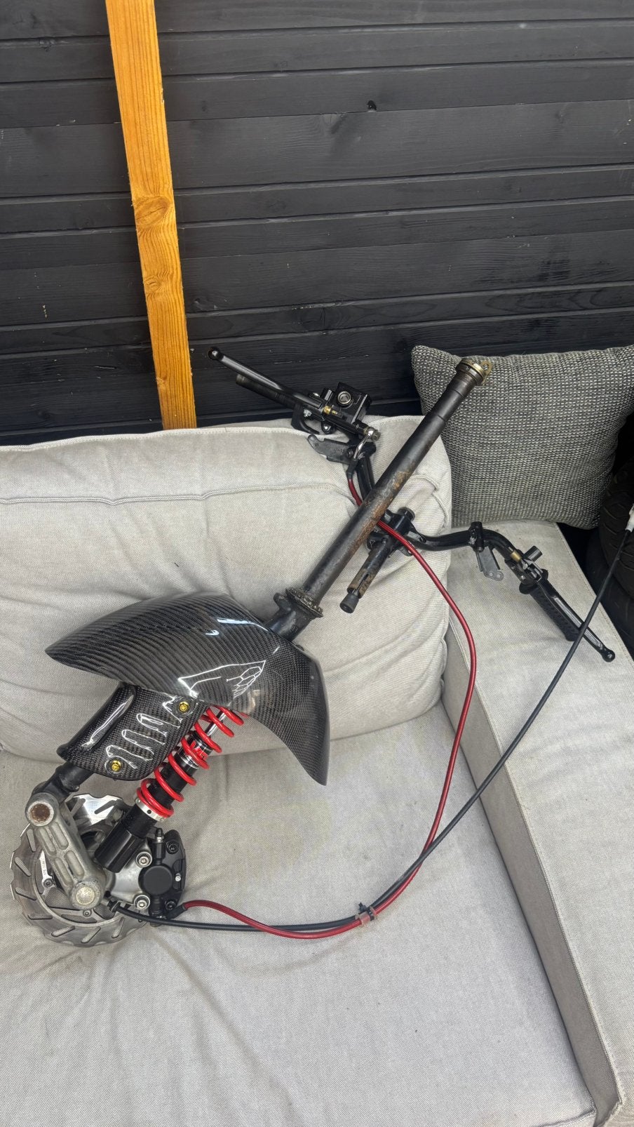 Piaggio zip sp voorvork orgineel carbon, Ophalen of Verzenden, Zo goed als nieuw, Frame, Piaggio