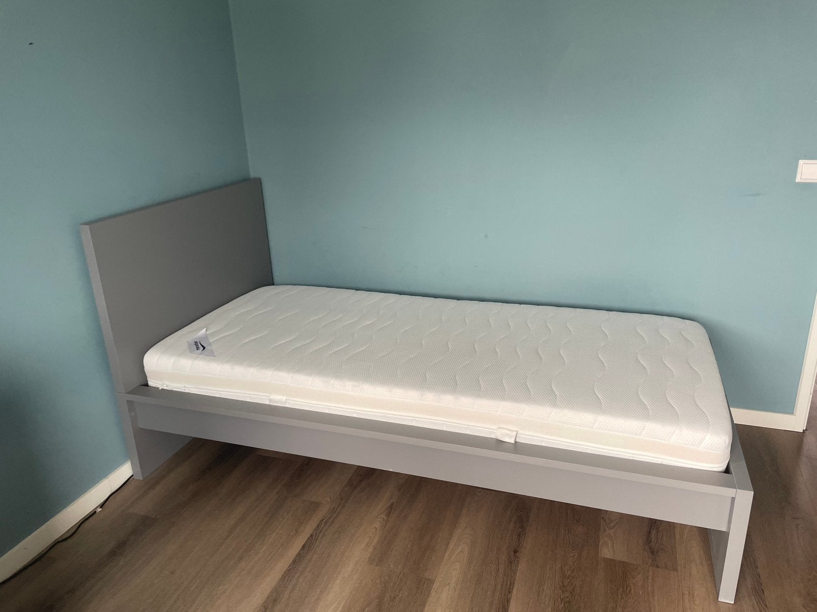 Malm bed ikea 90x200 incl of excl matras, Huis en Inrichting, Ophalen, 90 cm, Eenpersoons, Zo goed als nieuw