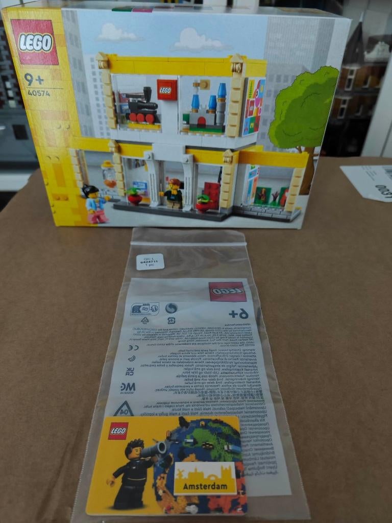 Lego 40574 Lego store + Amsterdam tile gelimiteerd nieuw, Kinderen en Baby's, Speelgoed | Duplo en Lego, Nieuw, Ophalen of Verzenden