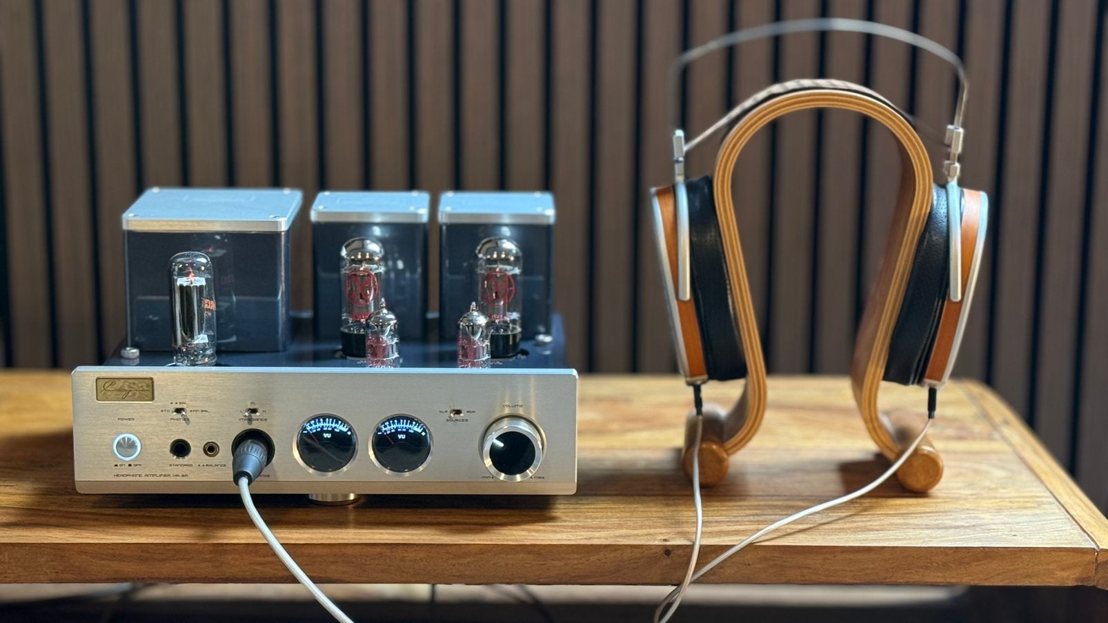Cayin HA-3A zilver | Audiofiele hoofdtelefoonversterker, Ophalen, Zo goed als nieuw, Overige merken