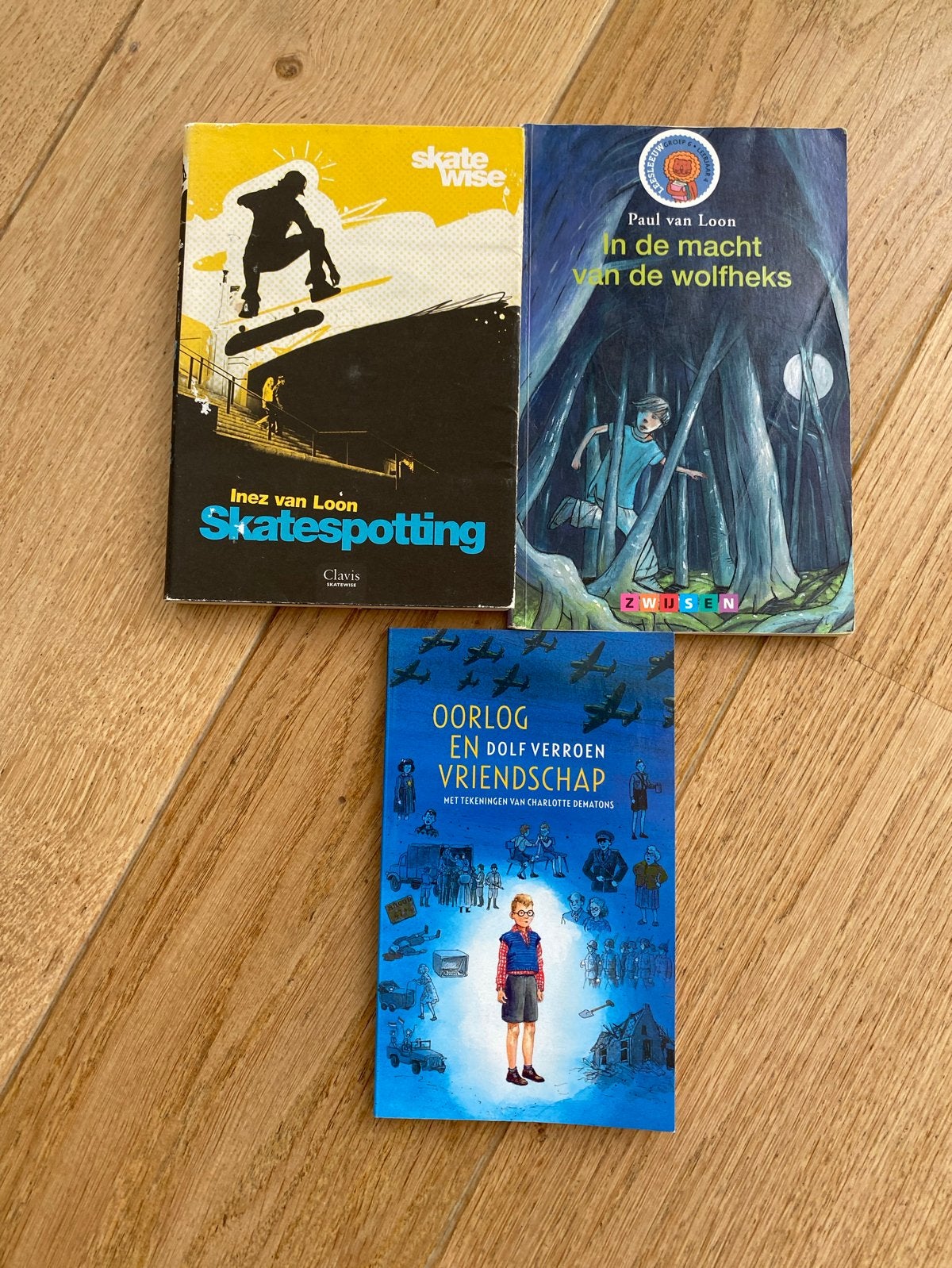 Kinderboeken: Skatespotting, Wolfheks, Oorlog en Vriendschap, Ophalen of Verzenden, Gelezen, Fictie algemeen