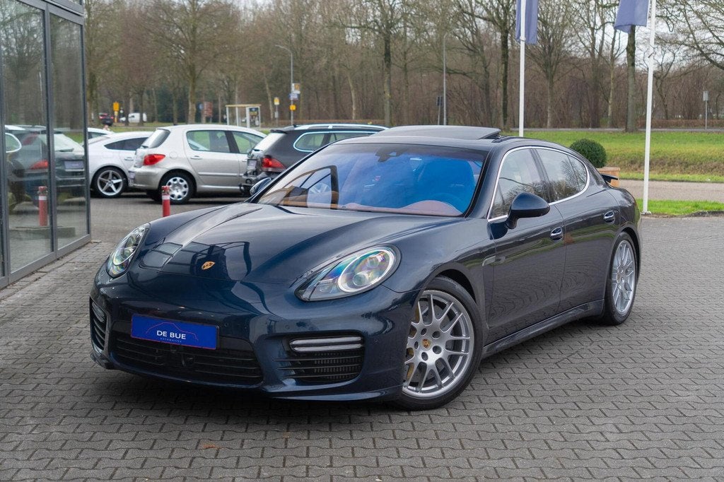 Porsche Panamera 4.8 Turbo S|571PK|Exclusive|1ste Eig|OrgNL|, Auto's, Porsche, Automaat, Euro 5, Gebruikt, 8 cilinders