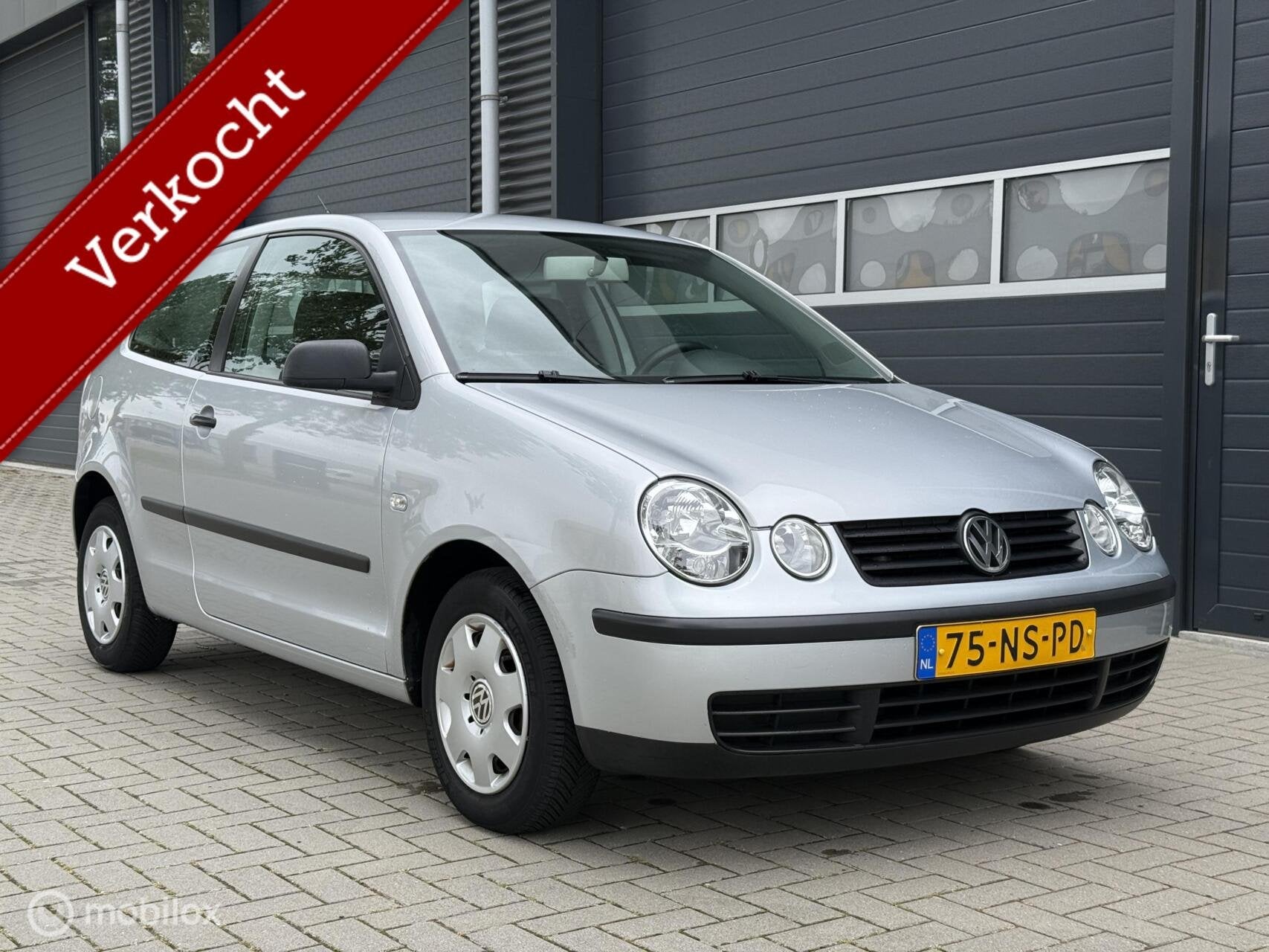 Volkswagen Polo 1.2-12V Athene | AIRCO | NAP | APK 9-2-2027, Stof, Zwart, 1198 cc, Origineel Nederlands