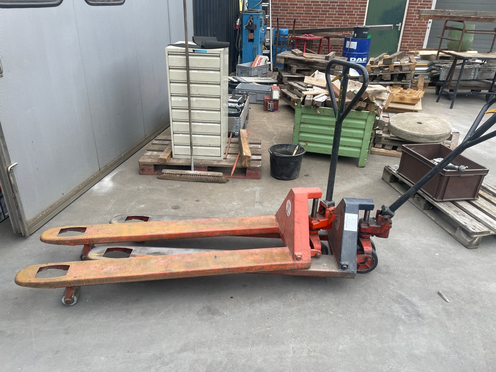 Robuuste handpallettruck - Gebruikt, Ophalen, Gebruikt, Minder dan 700 watt, Werkbankslijpmachine
