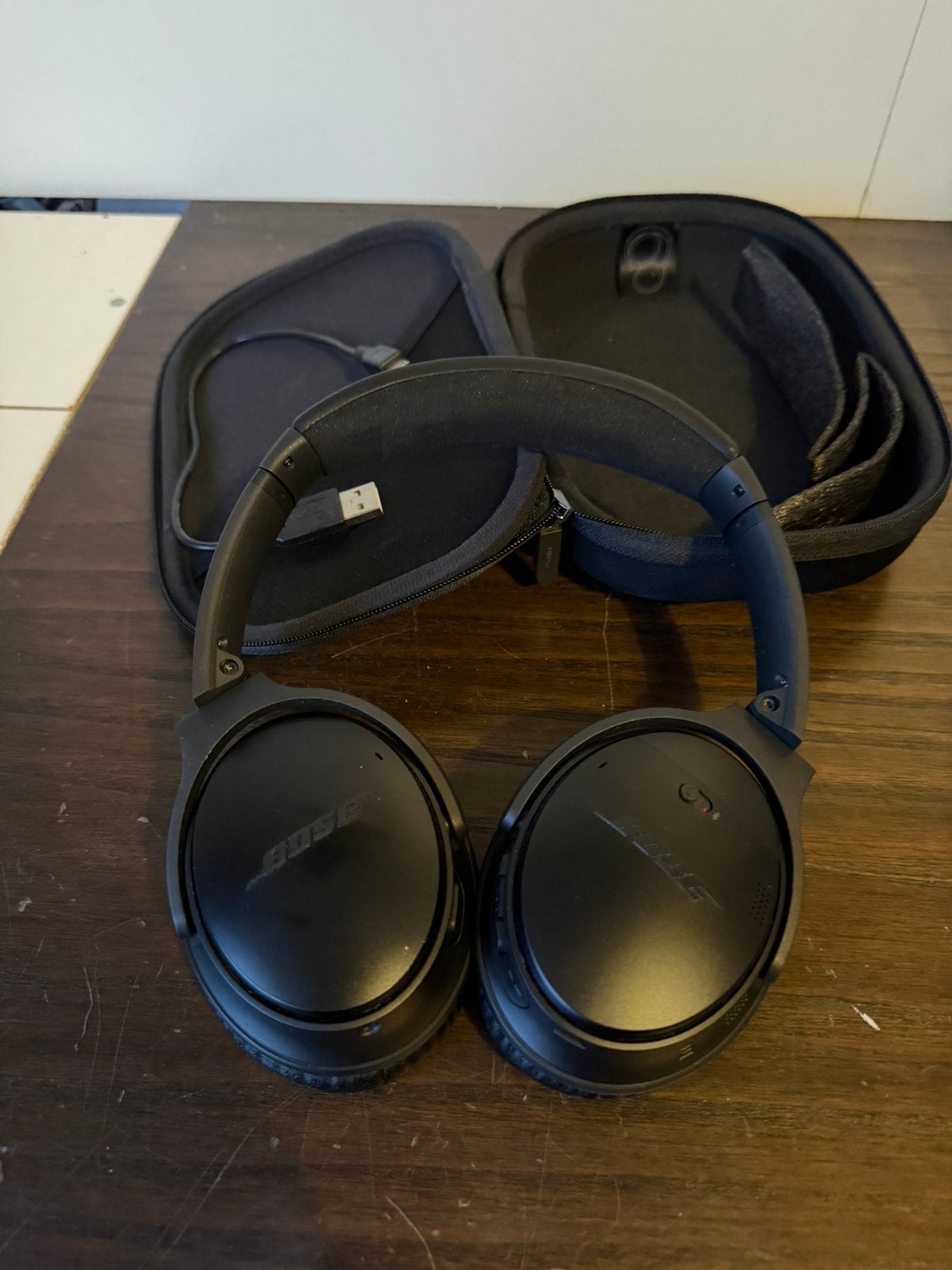 Bose QuietComfort 35 koptelefoon + case