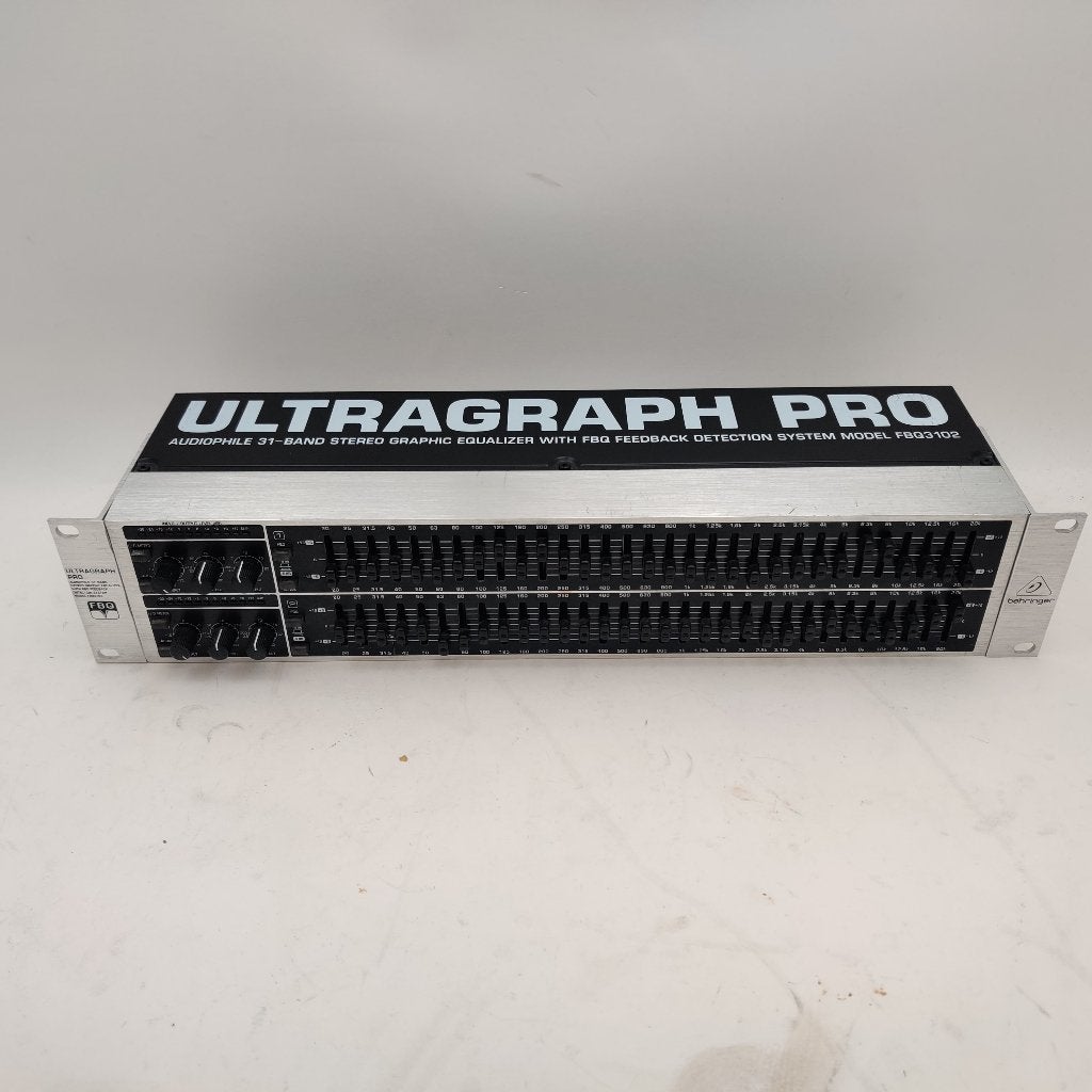 Behringer Ultragraph Pro FBQ3102 Equalizer nu voor €59.99, B, Ophalen of Verzenden, Zo goed als nieuw, Equalizer