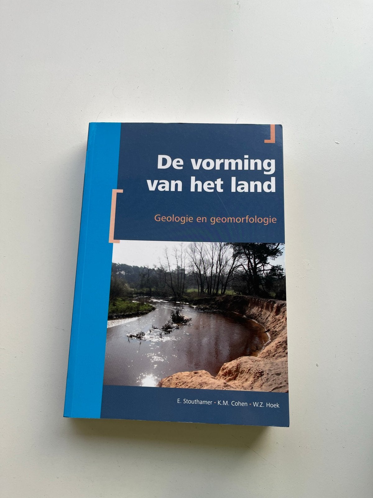 De vorming van het land - Geologie en geomorfologie, Ophalen of Verzenden, Zo goed als nieuw, Natuurwetenschap