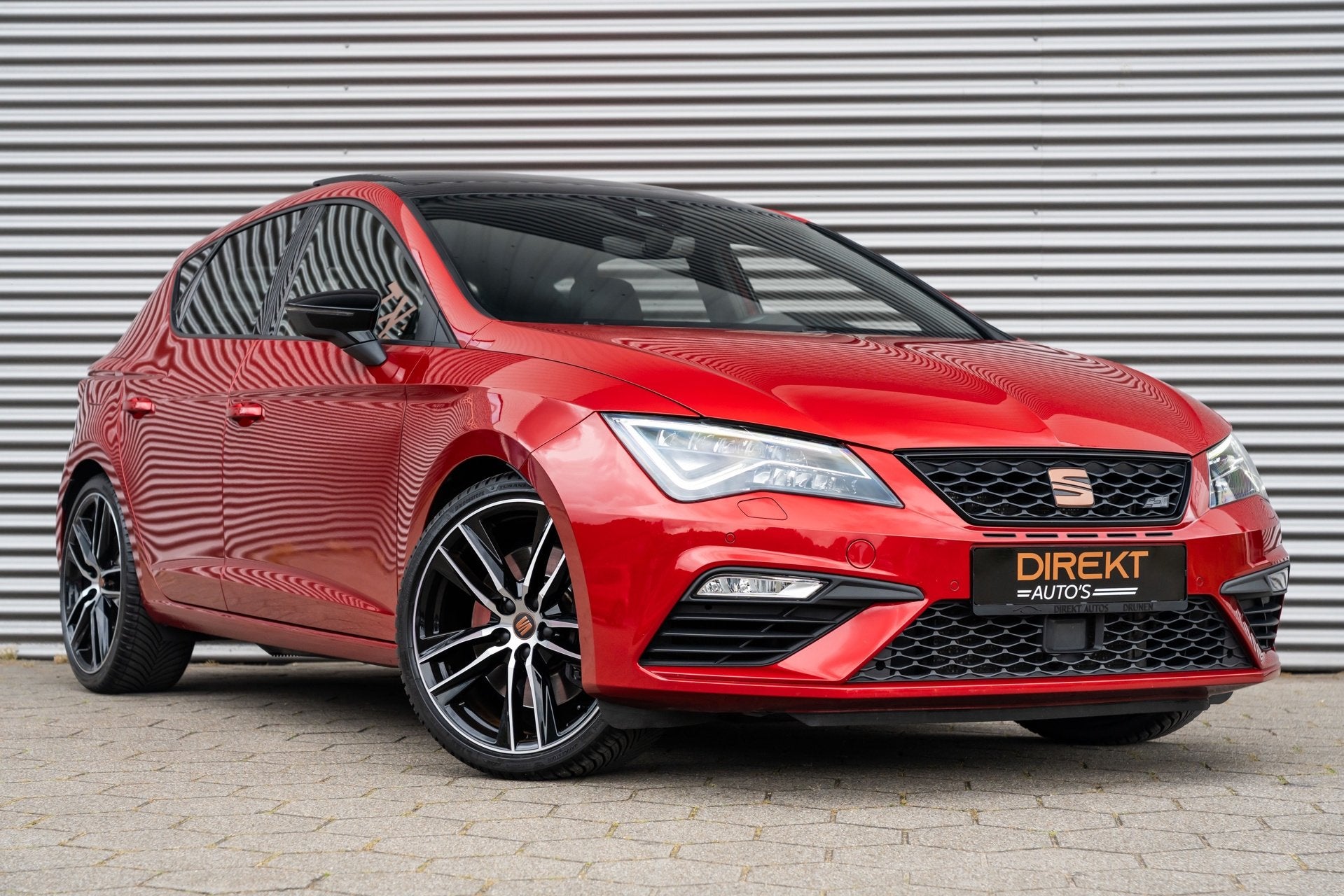 SEAT Leon 2.0 TSI CUPRA PANO BEATS VIRTUAL CAMERA KEYLESS, 15 km/l, Gebruikt, 4 cilinders, 1984 cc