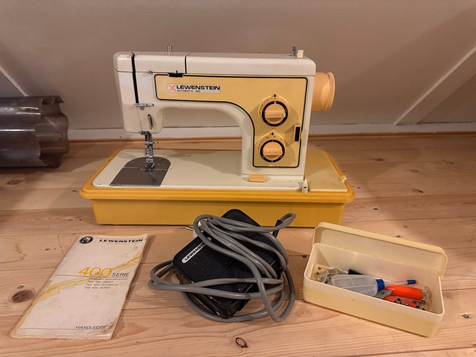 Lewenstein naaimachine, Ophalen of Verzenden, Gebruikt, Naaimachine, Lewenstein