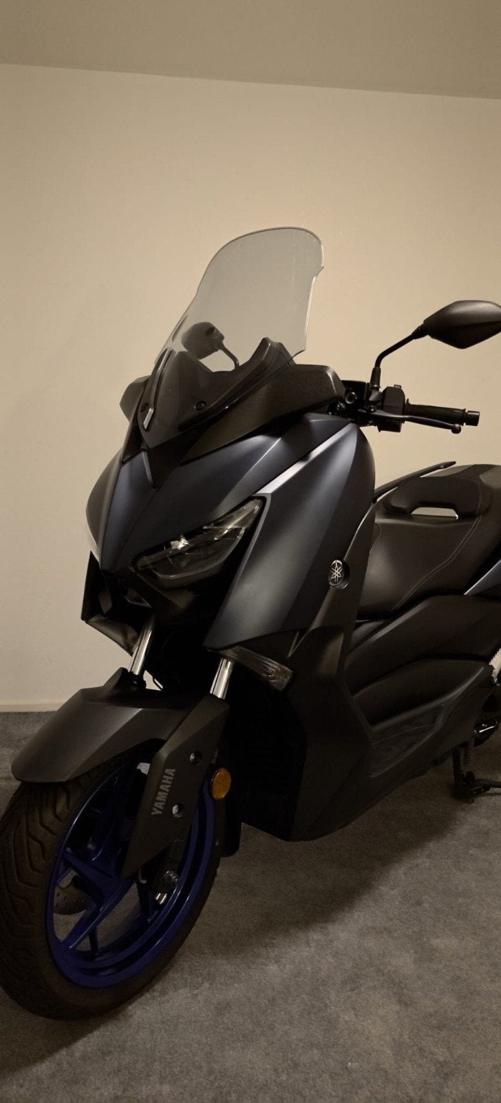 Yamaha X-Max 125 keyless – 2023, Motoren, Scooter, Occasion, Handvatverwarming, Particulier