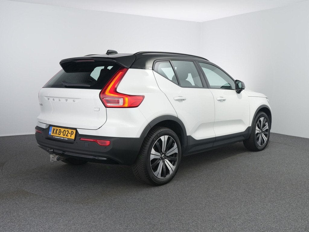 Volvo XC40 Recharge Plus | SOH 93.6% | Zwenkhaak | Camera |, Stof, Gebruikt, 422 km, Wit