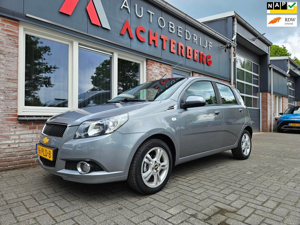 Chevrolet Aveo 1.2 16V LS+ Trekhaak! Airco! NAP! 5-Deurs! Le, Auto's, Voorwielaandrijving, Aveo, 4 cilinders, 400 kg
