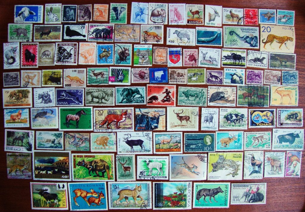 - 201 - 100 Zoogdieren zegels. Allen verschillend., Verzenden, Gestempeld, Dier of Natuur
