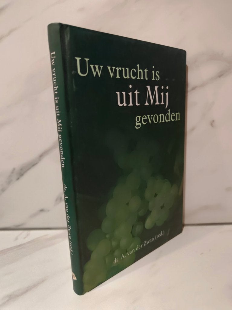ds. A. van der Zwan e.a. Uw vrucht is uit Mij gevonden., Ophalen of Verzenden, Gelezen, Christendom | Protestants