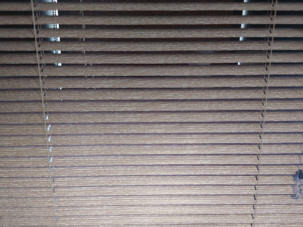 jalouzie 25mm met elektrisch tuimelen met afstandsbediening, Ophalen of Verzenden, Gebruikt, Beige