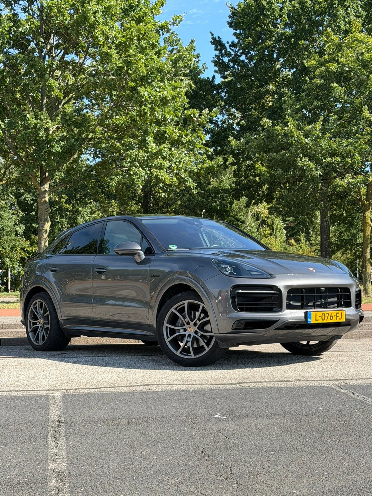 Porsche Cayenne E-Hybrid | 1e lak | Pano | 360 | Massage, Automaat, Cayenne, 2995 cc, 340 pk
