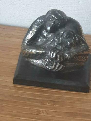 Wnf verzilverd beeldje nr 3 orang oetan met jong, Ophalen