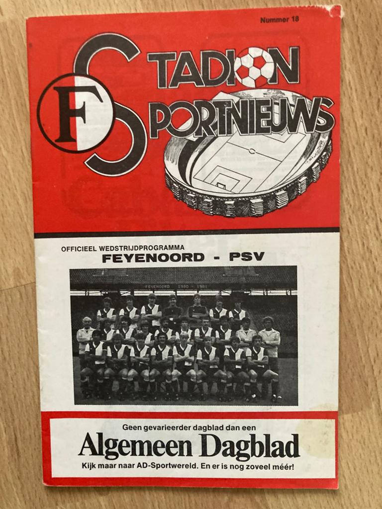 PROGRAMMABOEKJE FEYENOORD-PSV 80-81, Verzamelen, Ophalen of Verzenden, Zo goed als nieuw, Feyenoord, Overige typen