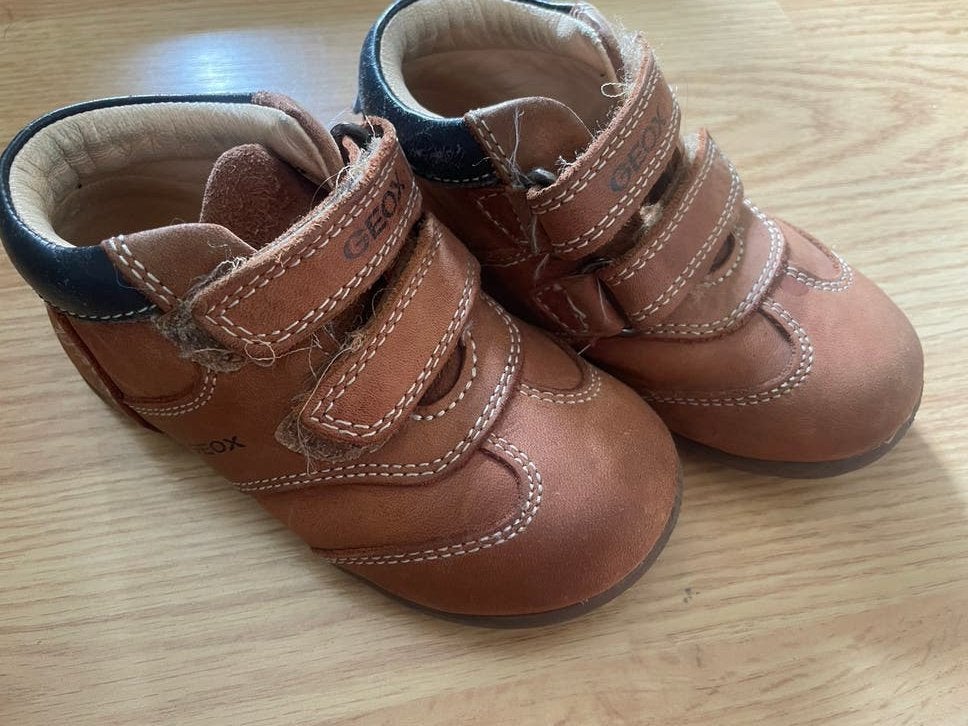 Geox leren schoenen - Gebruikt maar nog goed, Gebruikt, Jongen of Meisje, Schoenen, Ophalen of Verzenden