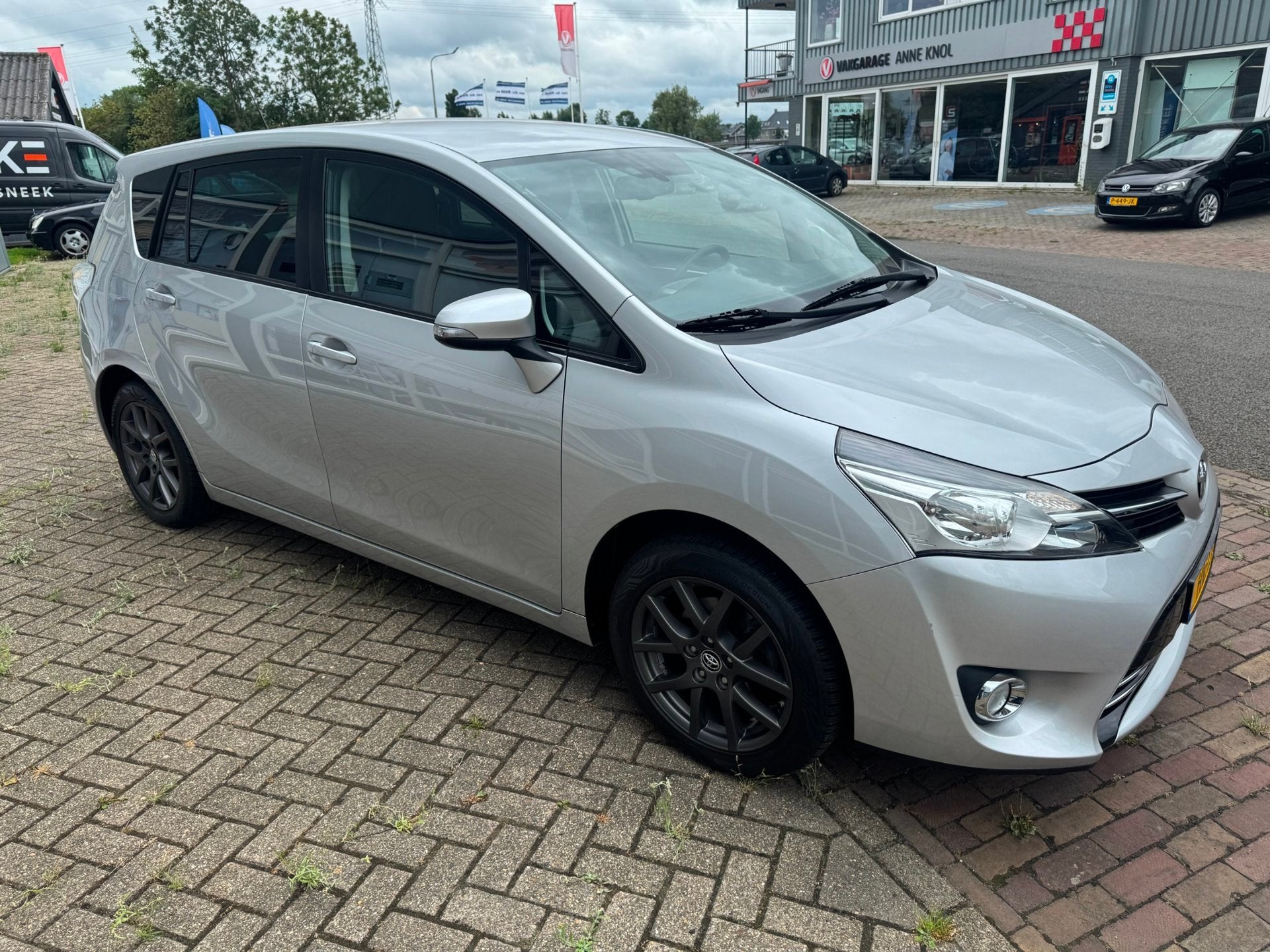 Toyota Verso 1.8 VVT-i Business Automaat, Auto's, Toyota, 12 maanden, Gebruikt, Euro 6, 4 cilinders
