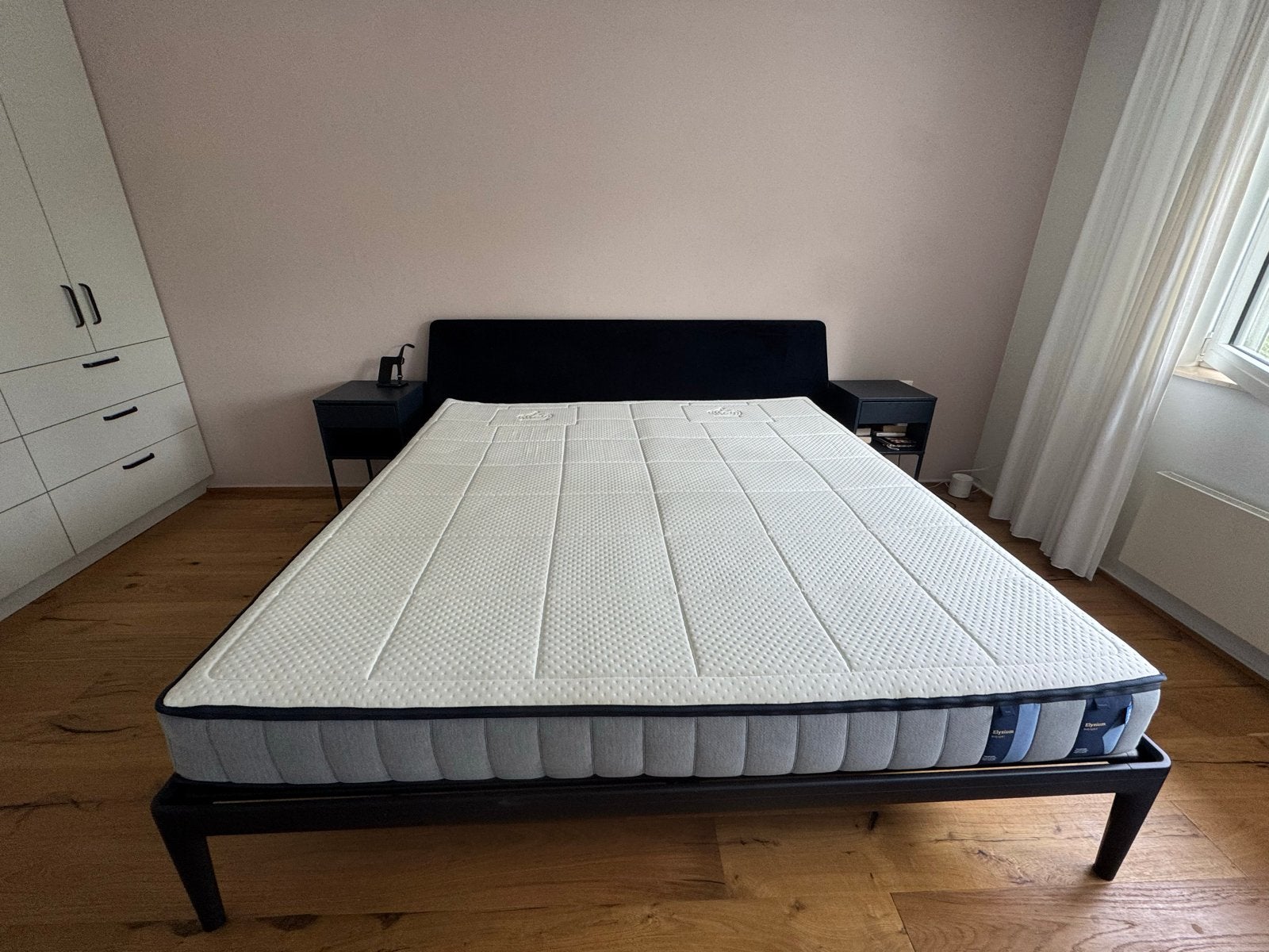 Zo goed als nieuw Auping Elysium matras 200x210 cm, Ophalen, 210 cm, Tweepersoons, Zo goed als nieuw