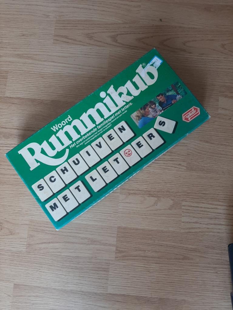 Rummikub Woord Bordspel - Het overbekende familiespel, Hobby en Vrije tijd, Vijf spelers of meer, Ophalen of Verzenden, Gebruikt