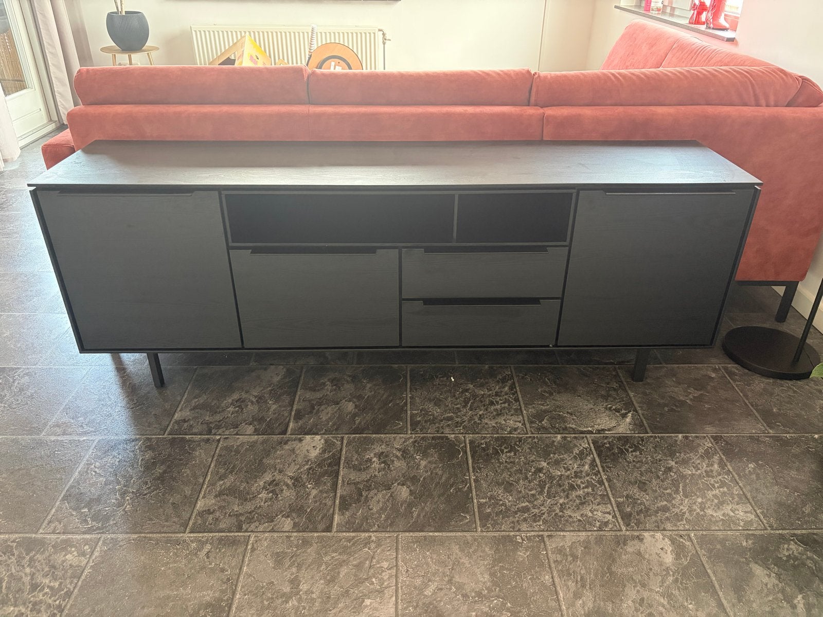 Zo goed als nieuw dressoir - half jaar oud pronto wonen, Ophalen, 150 tot 200 cm, Zo goed als nieuw, Met lade(s)