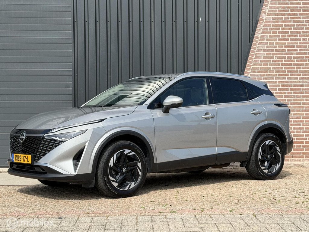 Nissan Qashqai 1.3MHEVXtronic N-Connecta 1800KG trekvermogen, Auto's, 4 cilinders, Leder en Stof, 1365 kg, Bedrijf