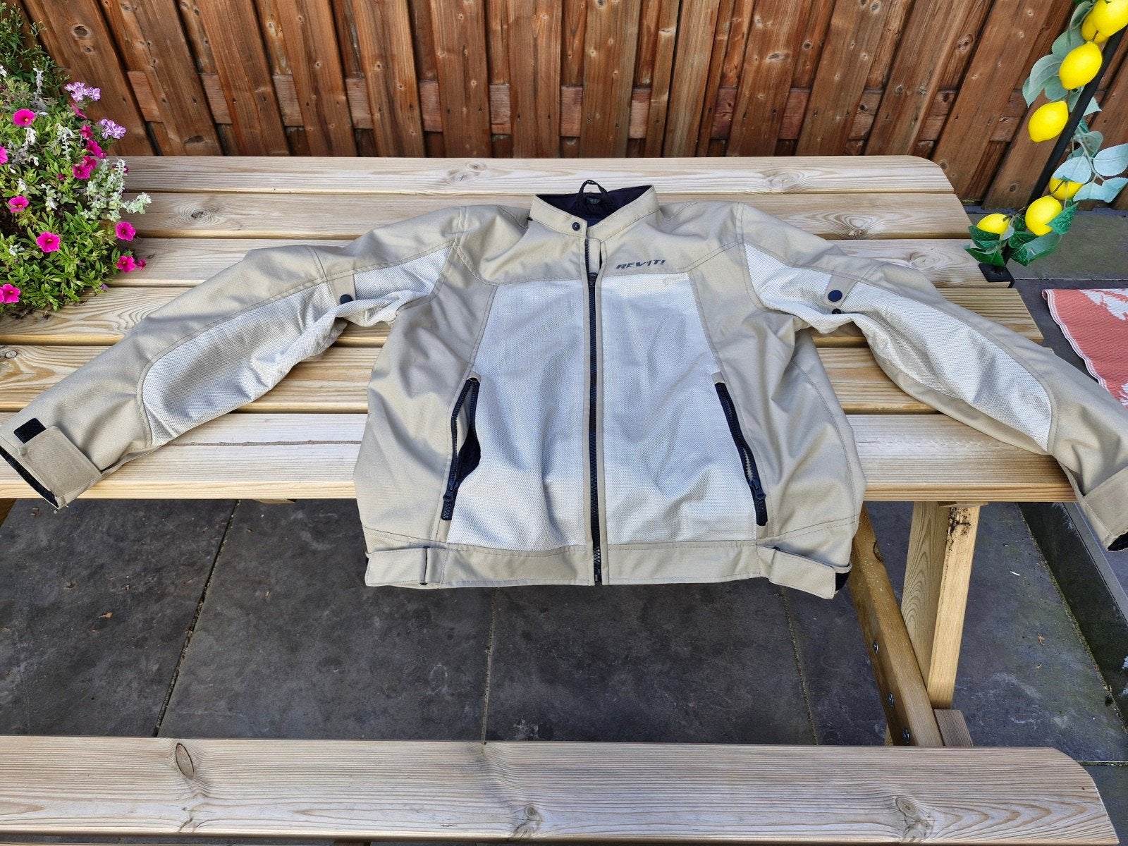 Te koop Rev'it Dames motor doorwaai jas, Motoren, Kleding | Motorkleding, Ophalen, Tweedehands, Dames, Jas | textiel