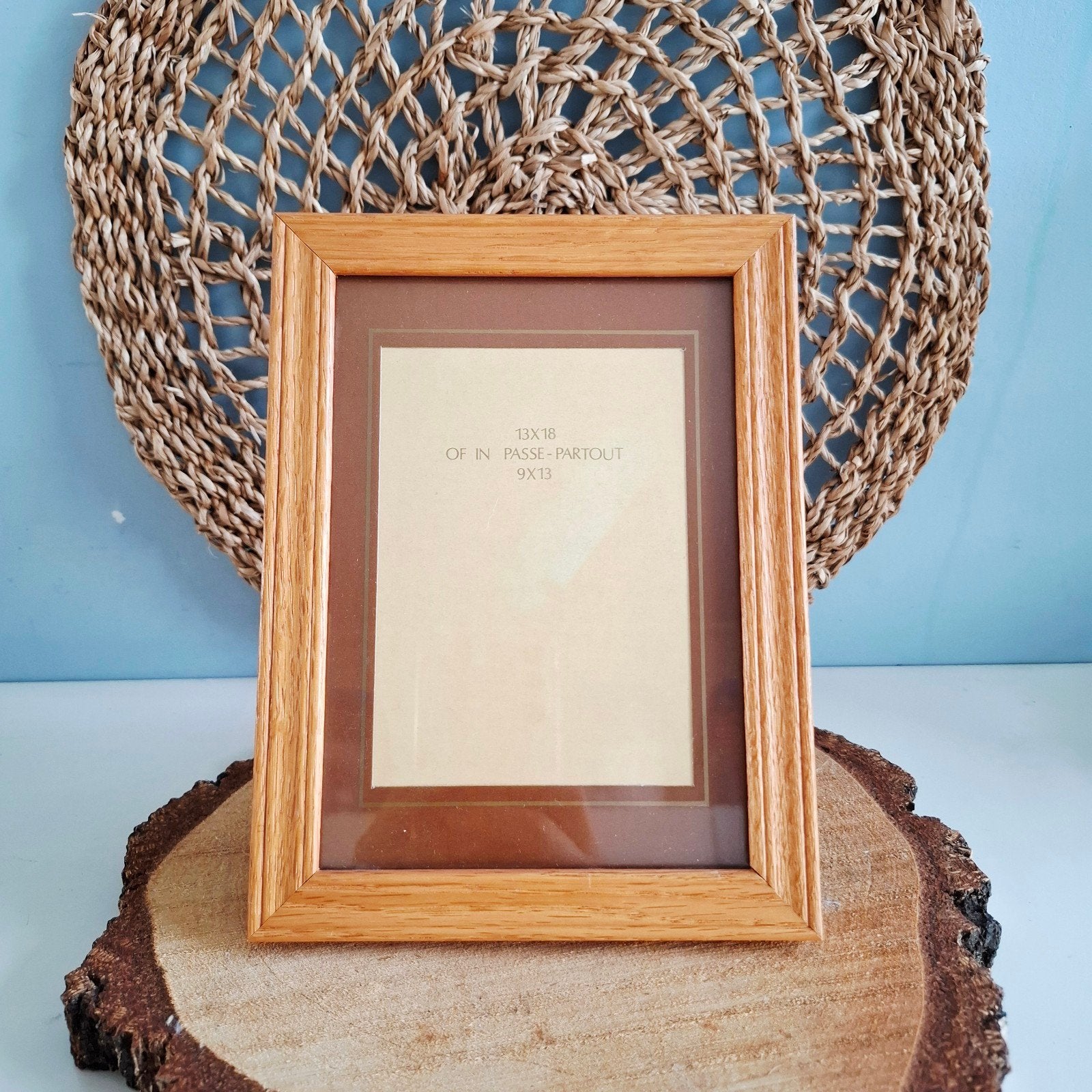 Vintage houten fotolijst met passe-partout - 13x18 cm, Hout, Hangend, Standaard fotolijst, Ophalen of Verzenden
