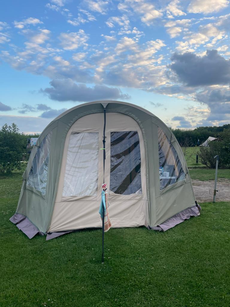 Bied op deze 4 persoons tunneltent! Bardani modena prestige, Ophalen, Gebruikt, Tot en met 4