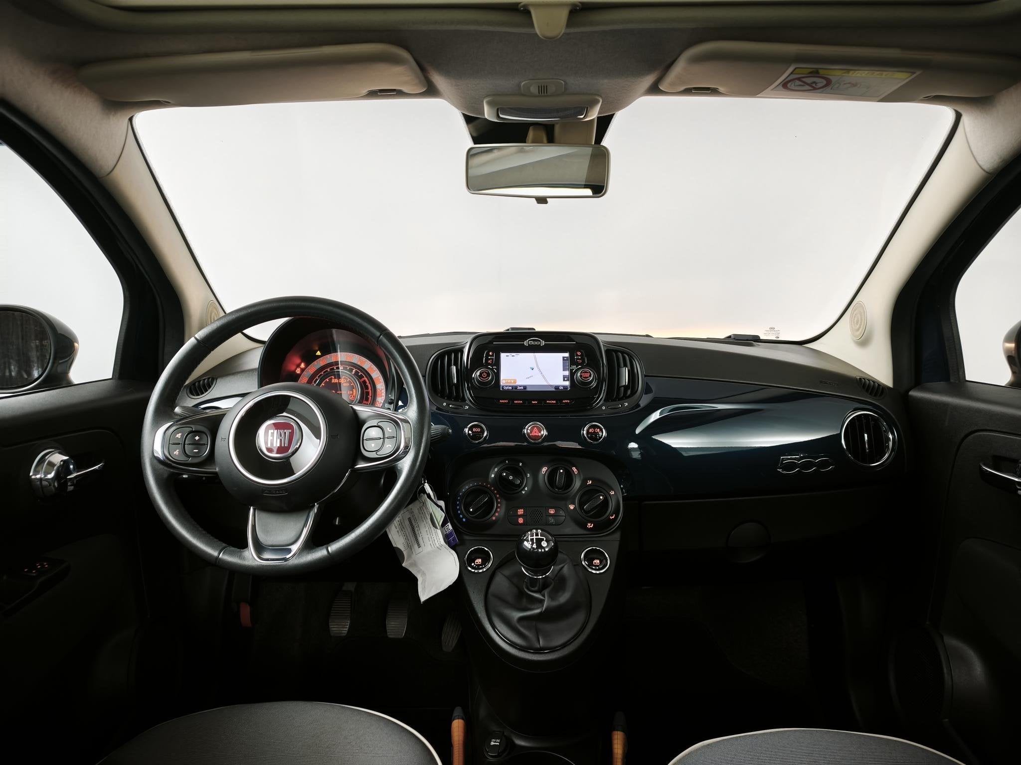 Fiat 500 0.9 TwinAir Turbo Lounge | Navigatie | Panoramadak, Auto's, Voorwielaandrijving, Met garantie (alle), Origineel Nederlands