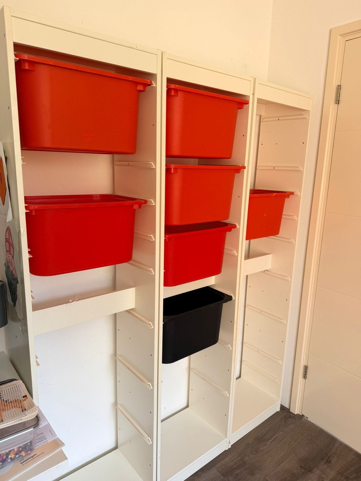 IKEA kasten met bakken - Ideaal voor speelgoedopslag, Ophalen, Gebruikt