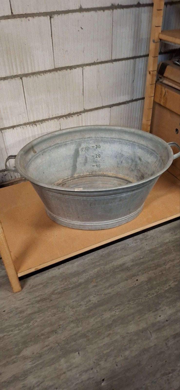 grote zinken teil, Ophalen, Metaal, 30 tot 60 cm, 60 tot 100 cm