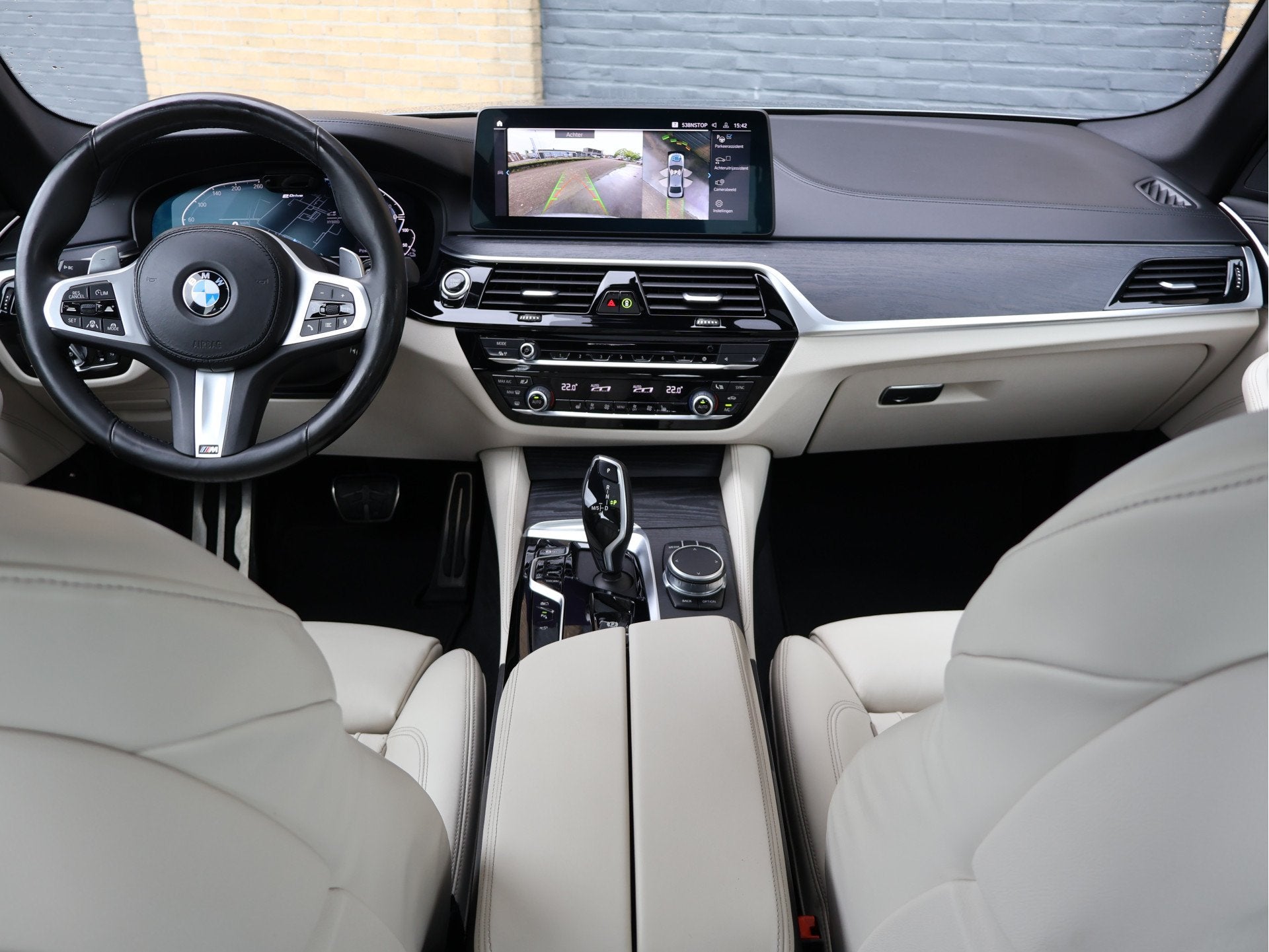 BMW 5 Serie 530e High Executive M Sport Schuifdak | HUD | Ma, Auto's, Automaat, 1998 cc, Gebruikt, Euro 6