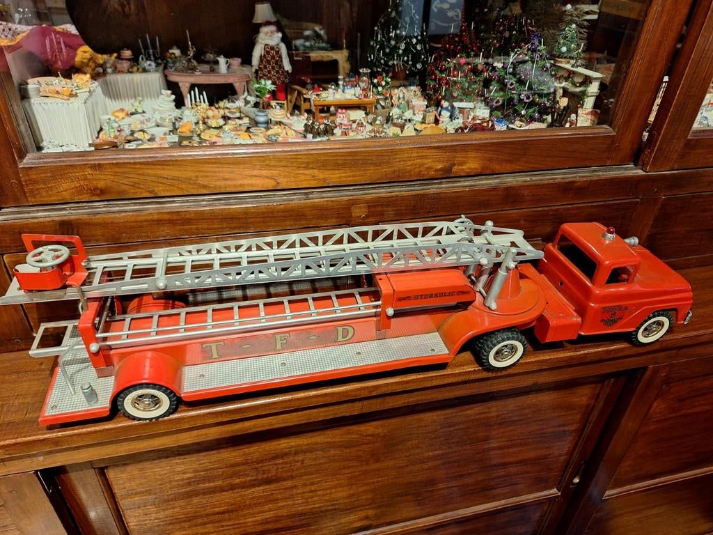 Vintage T-F-D Brandweerwagen met Uitschuifbare Ladder, Ophalen of Verzenden, Gebruikt