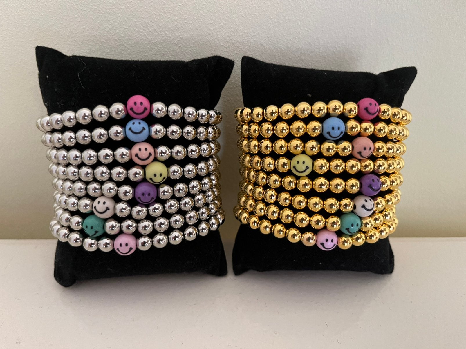 Armbandjes smiley, Ophalen of Verzenden, Nieuw, Overige kleuren