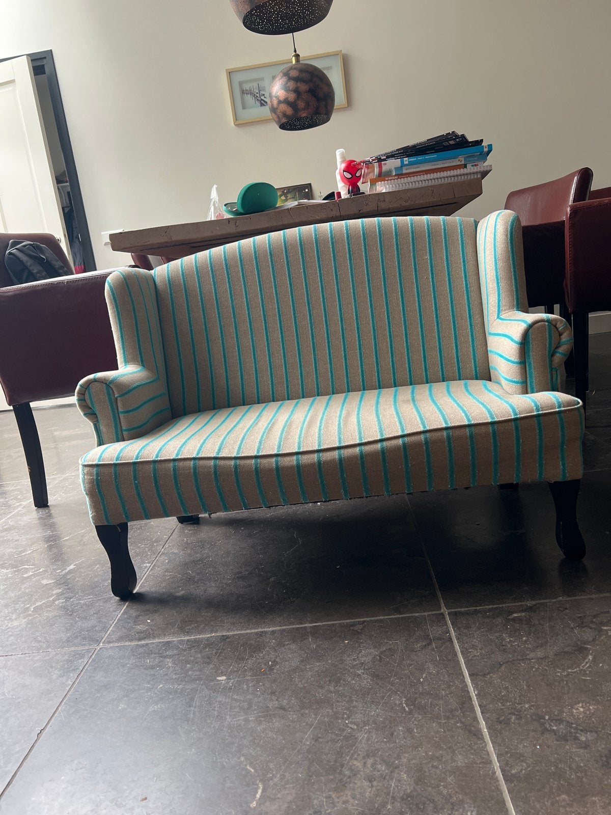 Schattige tweepersoons kinderbankje met streepjespatroon, Ophalen, Gebruikt, Minder dan 75 cm, Tweepersoons