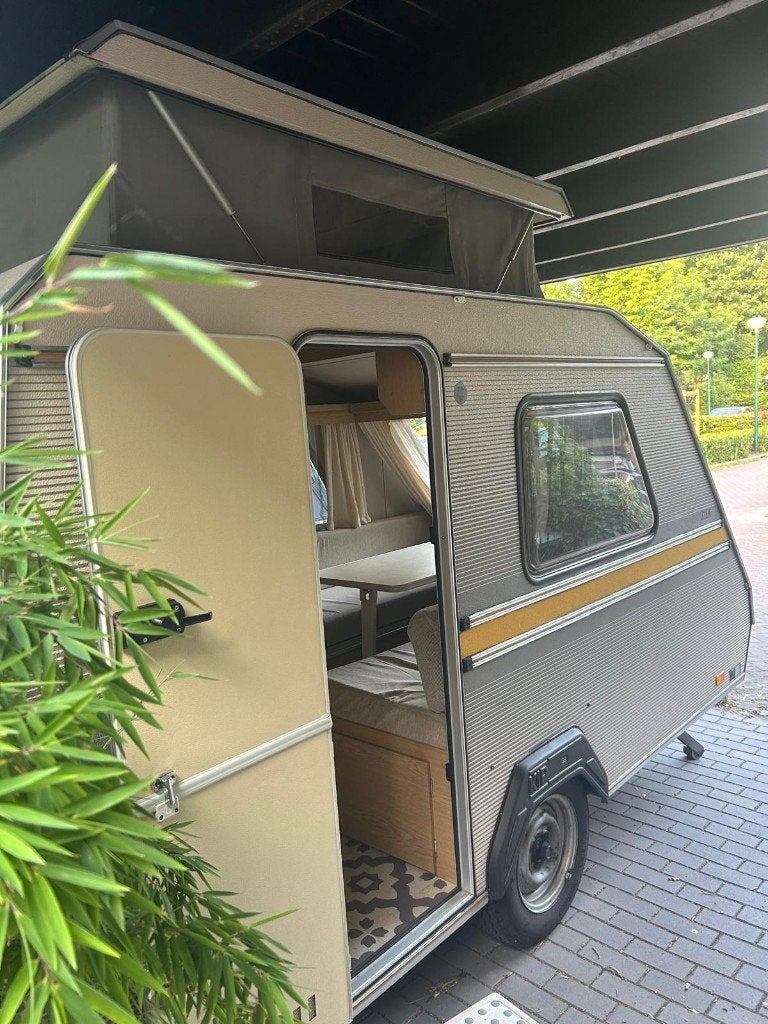 Kip Kompakt 32 te koop, klein maar groots!, Standaardzit, Kip, Tot en met 2, Particulier