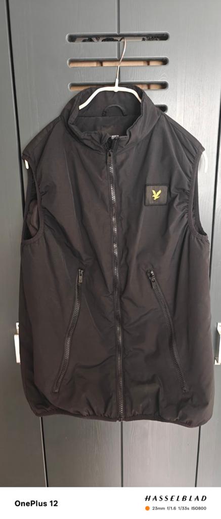 Lyle & Scott bodywarmer (origineel), Kinderen en Baby's, Kinderkleding | Maat 164, Lyle & Scott, Ophalen of Verzenden, Zo goed als nieuw